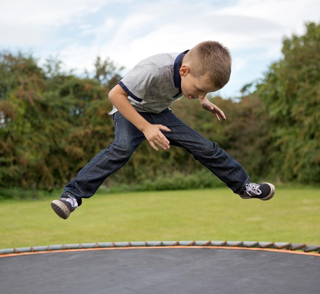 Tid til at hoppe: De bedste trampolintilbud inden sæsonen starter